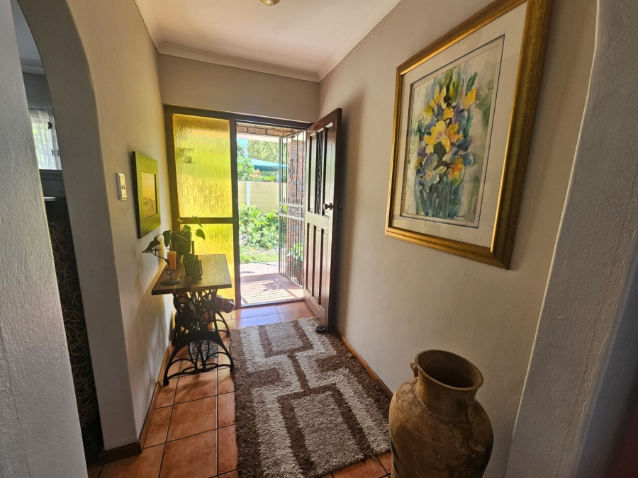 3 Bedroom Property for Sale in Stilbaai Wes Western Cape